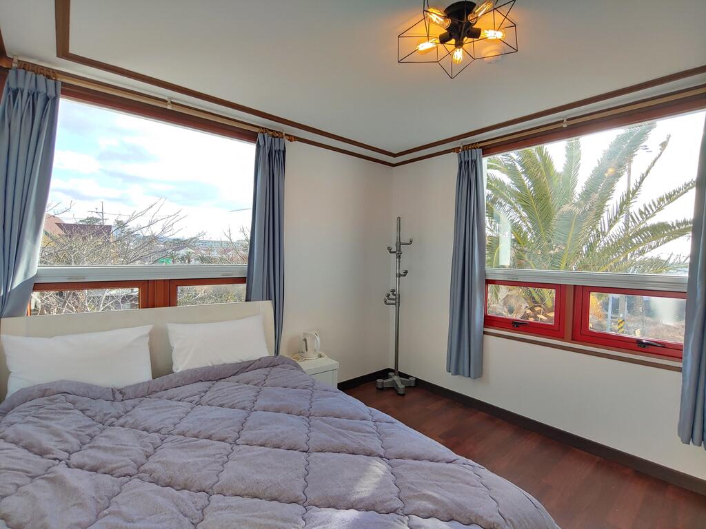 Millenium Hotel - thumb 2