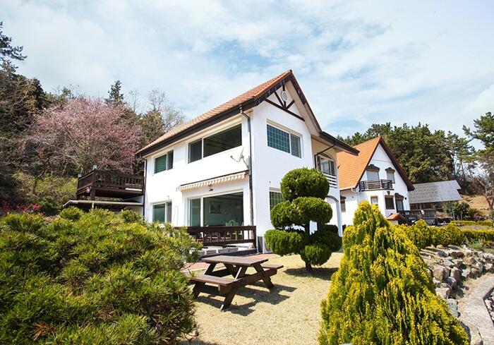 Namhea German Village Beethoven House - thumb 5