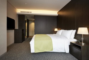 Nine Tree Premier Hotel Myeongdong 2
