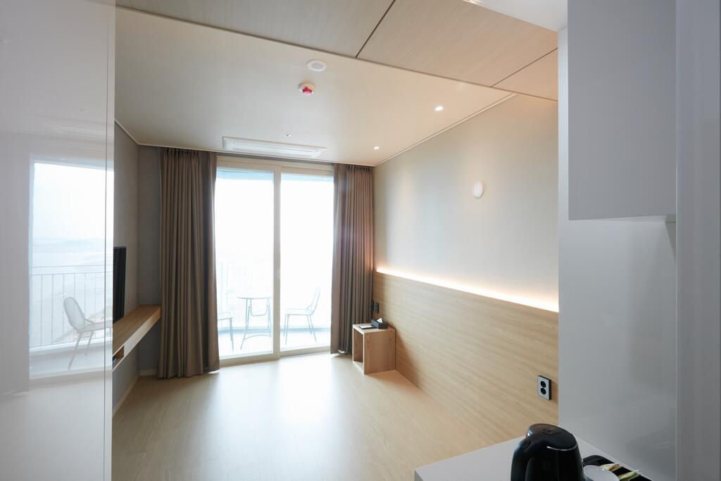 Ocean Soleview Hotel - thumb 7
