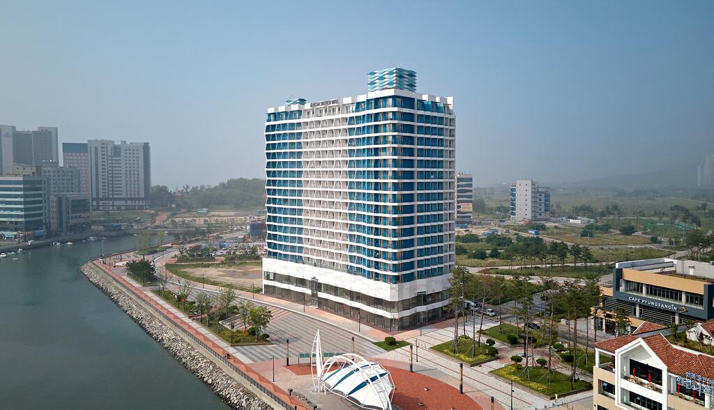 Ocean Soleview Hotel - thumb 0