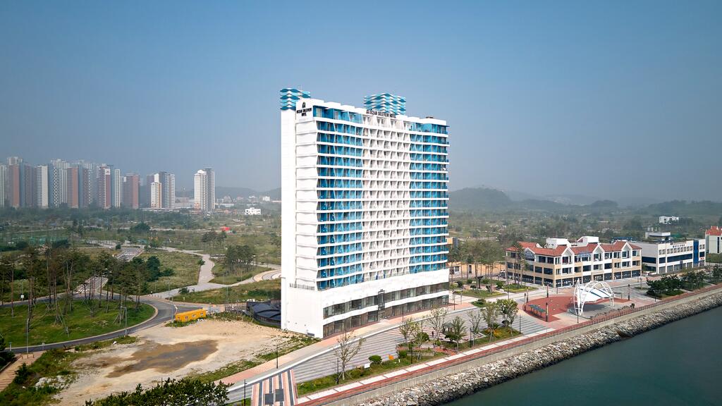 Ocean Soleview Hotel - thumb 1