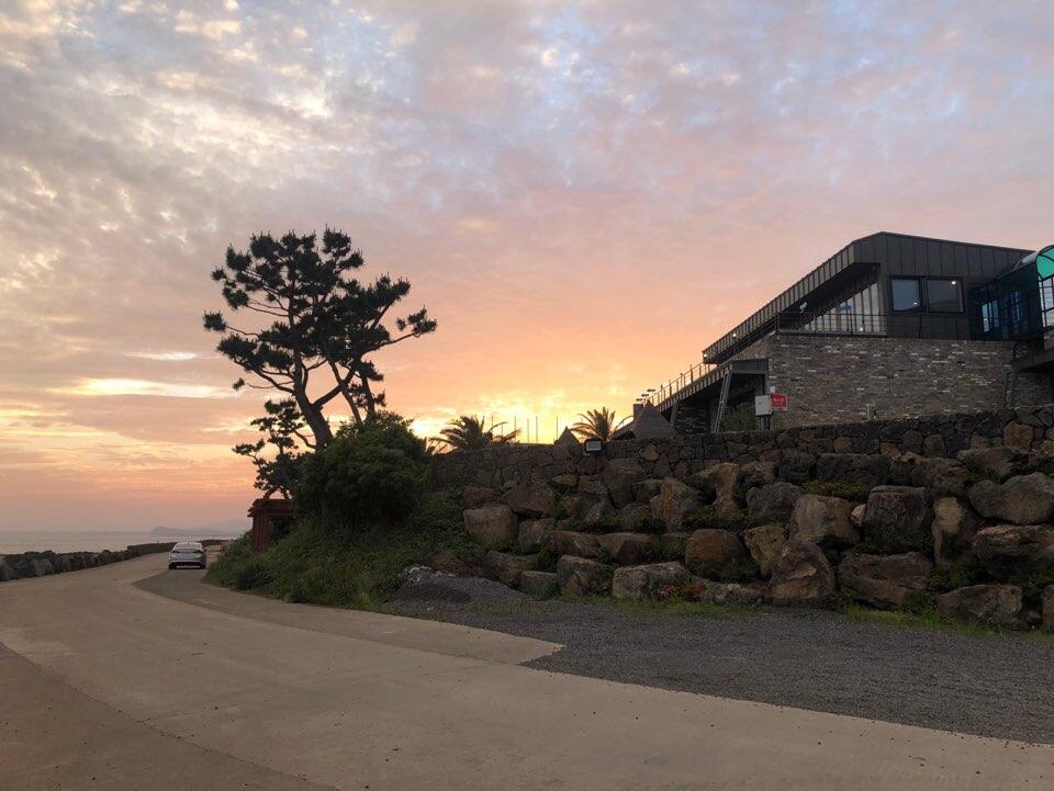 Oceanview Jeju Guesthouse - thumb 8