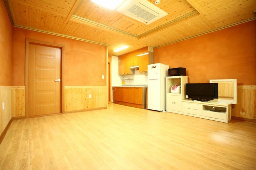 Ohmai Ocher Pension - thumb 1
