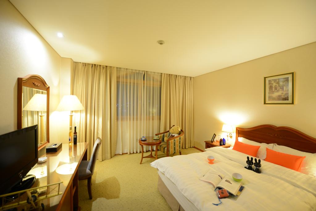 Onyang Hot Spring Hotel - thumb 1