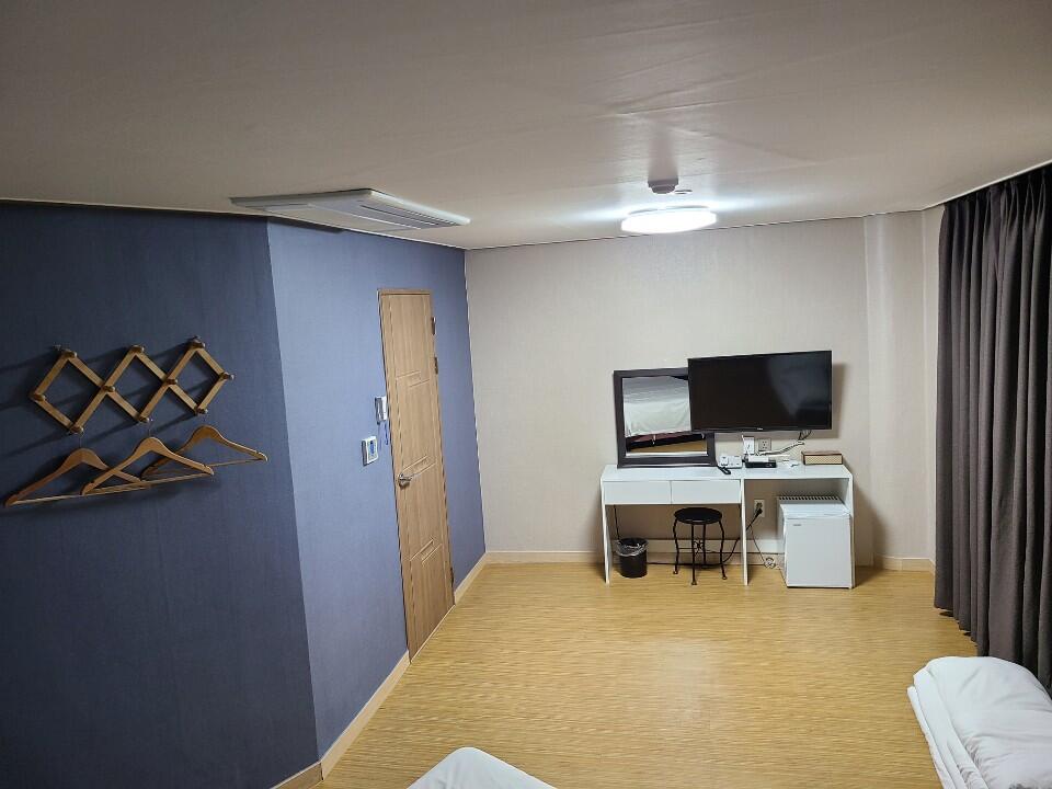 Ora Stay Hotel - thumb 4