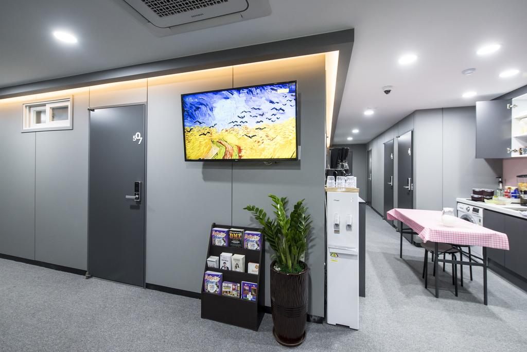 Philstay Myeongdong Metro - thumb 0