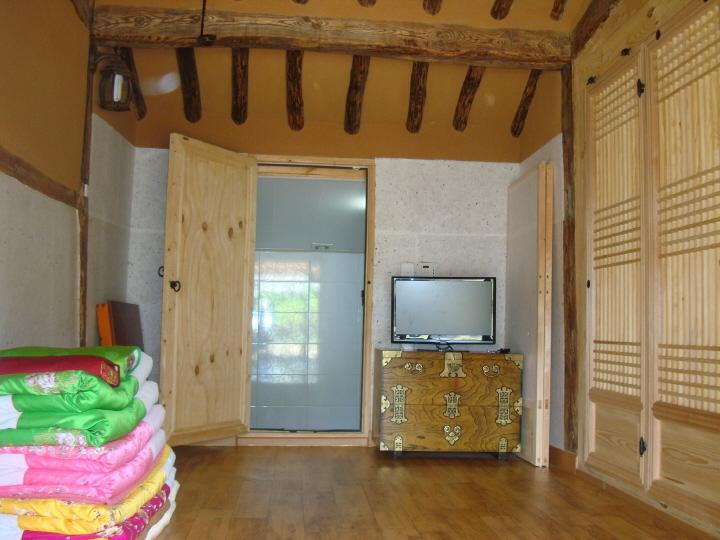 Sarangbang Guesthouse - thumb 7