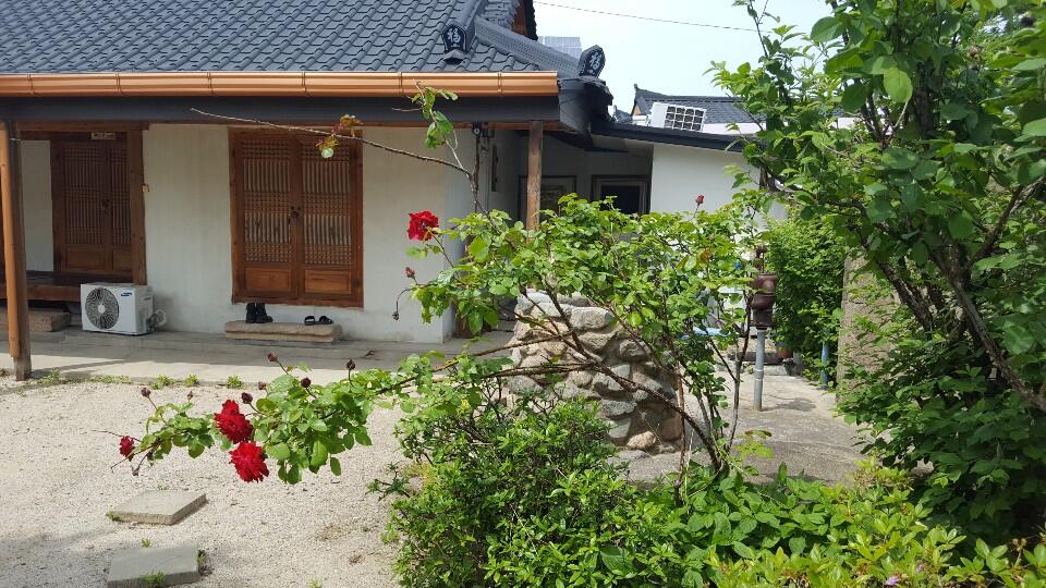 Sarangbang Guesthouse - thumb 2