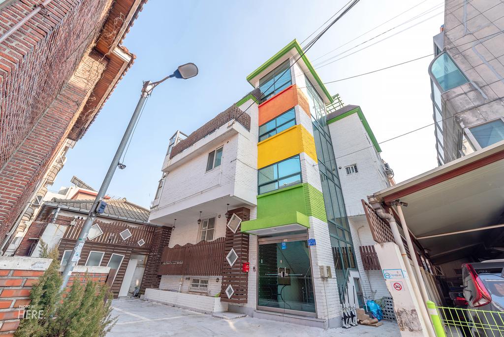 SeeU House Hongdae - thumb 7