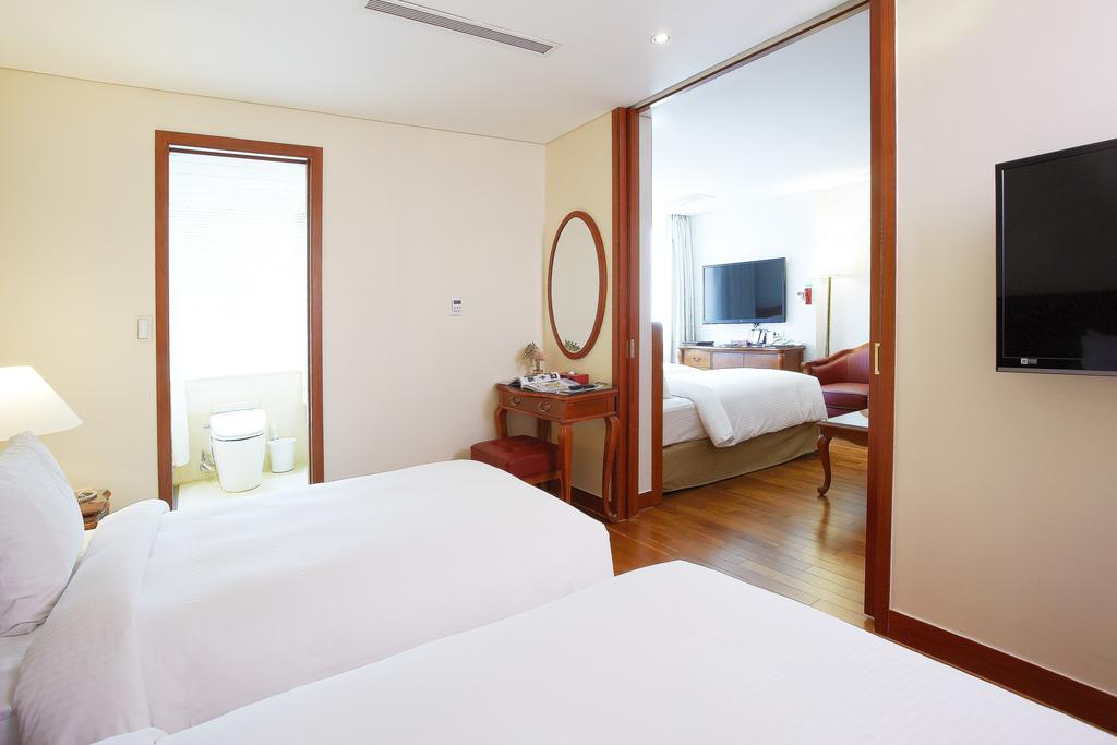 Sejong Hotel Seoul Myeongdong - thumb 5