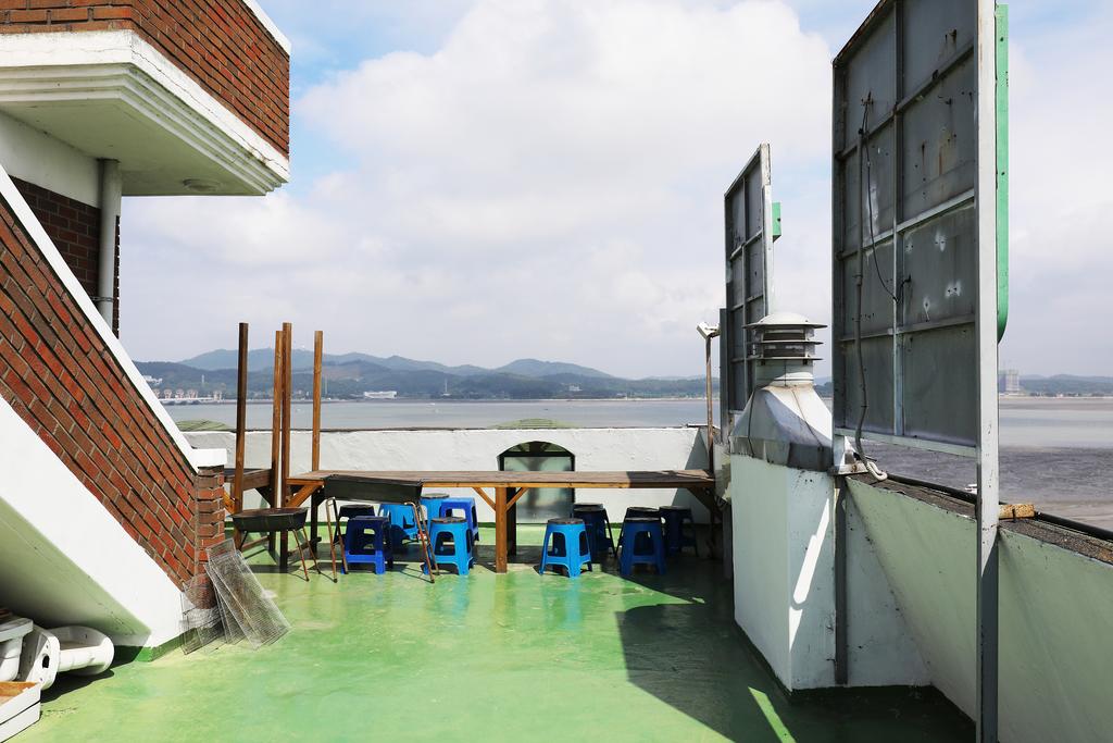 Seocheon Geumgang Beach - thumb 2