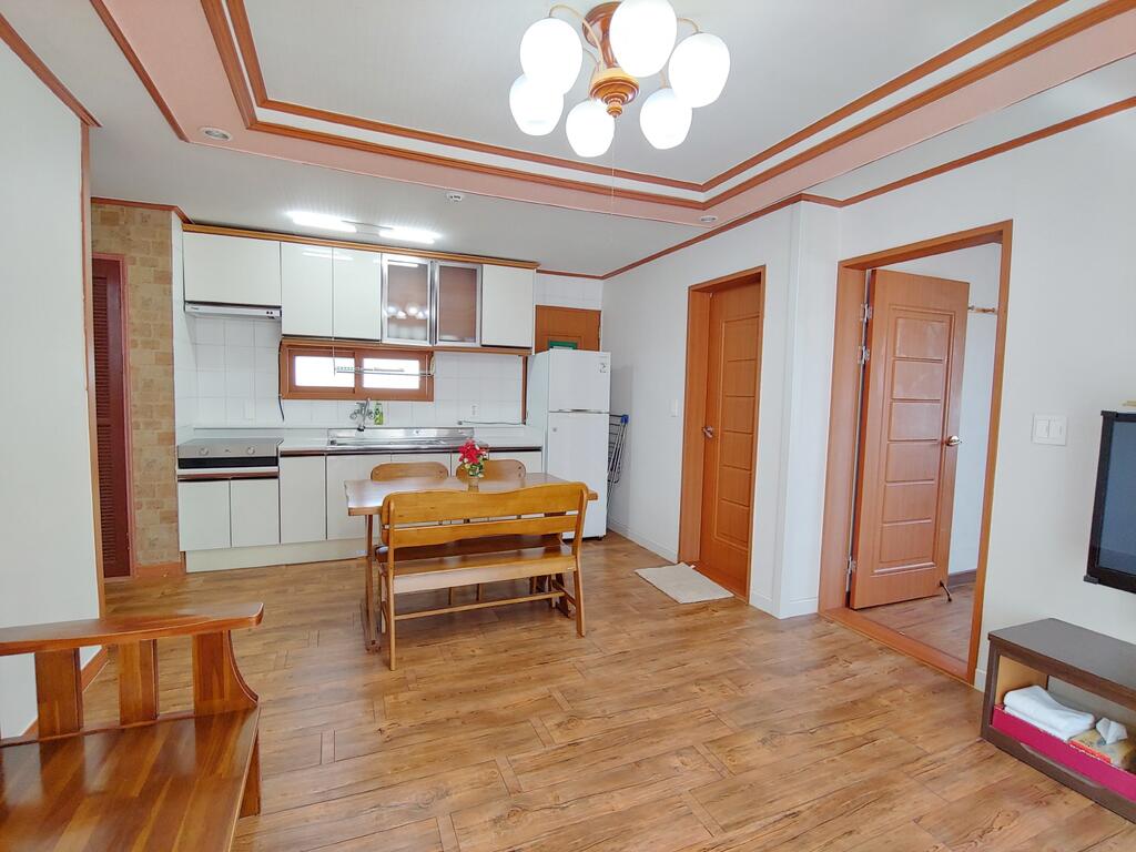 Seongsan Sunrise Pension - thumb 6