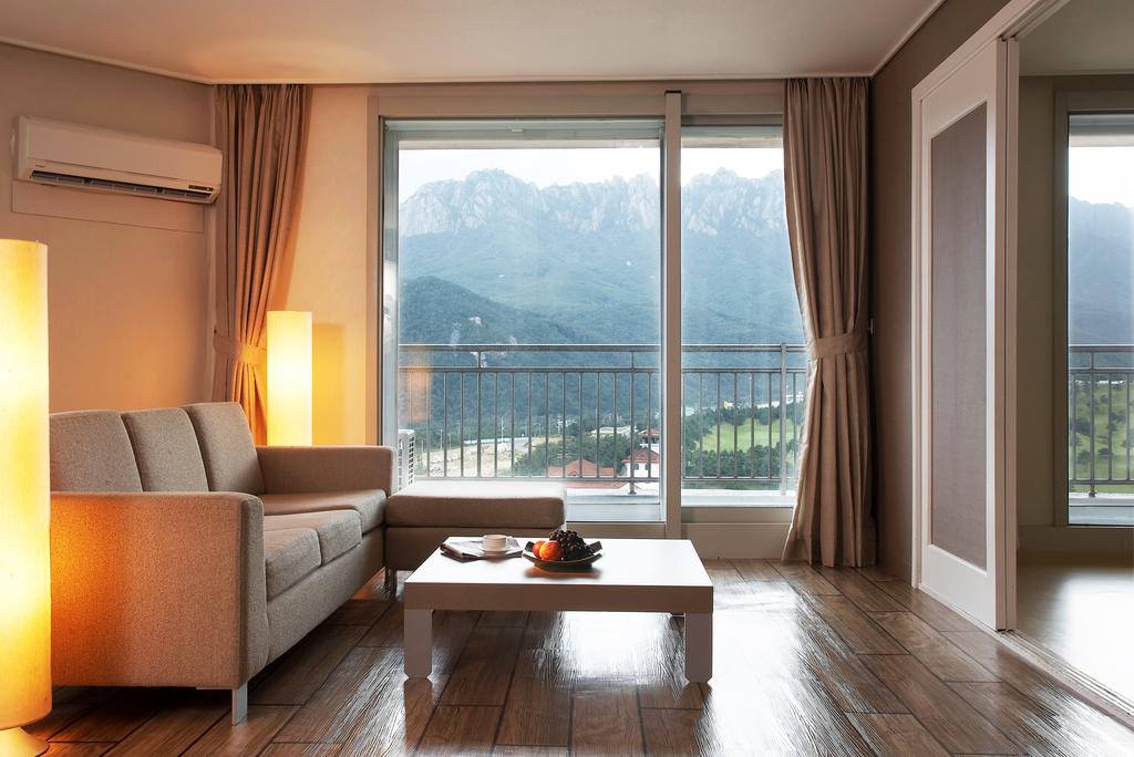 Seorak I-Park Condo - thumb 4