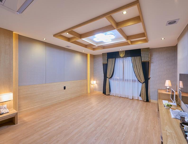Shell Stone Yeosu Business Hotel - thumb 5