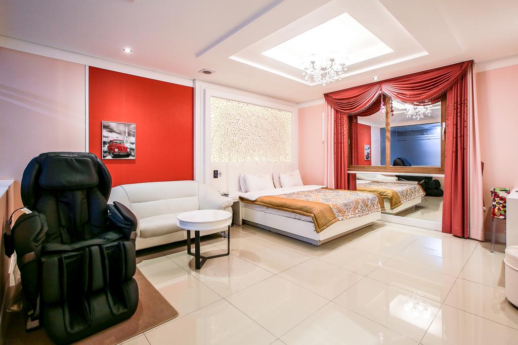 Shell Stone Yeosu Business Hotel - thumb 0