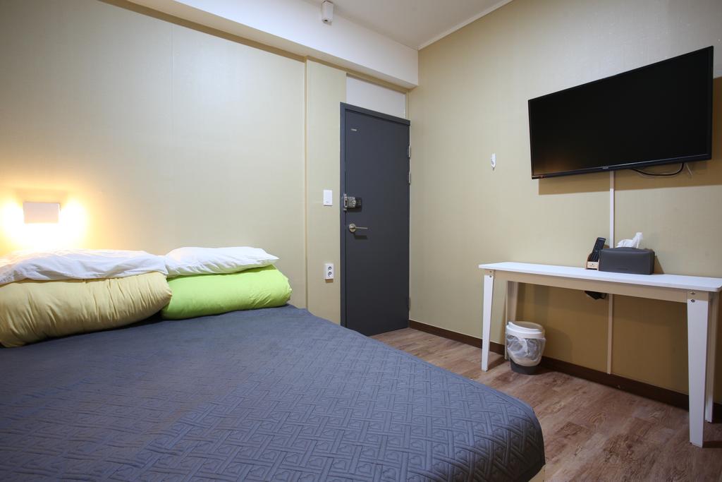 Sky Island Guesthouse - thumb 2