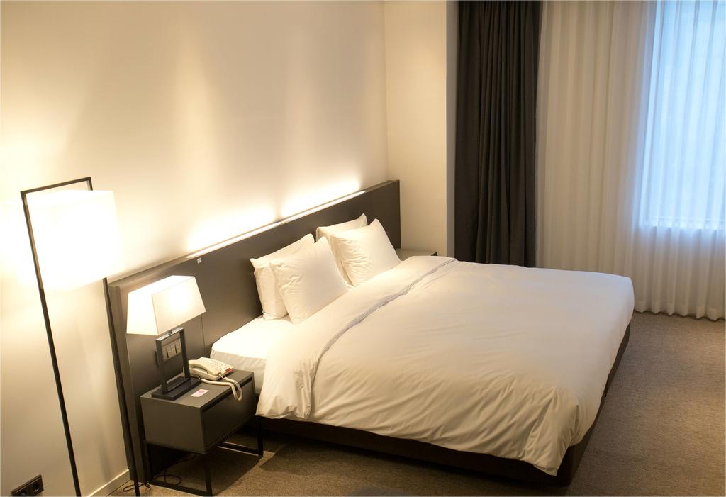 Sky View Hotel - thumb 4