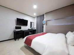 Seosan Hotel November